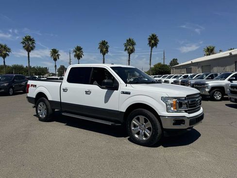 Used 2018 Ford F150 XLT w/ Equipment Group 302A Luxury AWD/4WD image 13