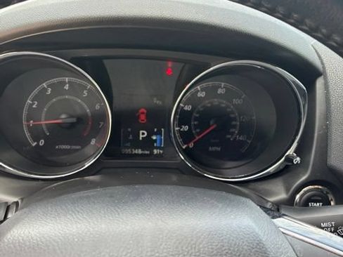 Used 2021 Mitsubishi Outlander Sport ES AWD/4WD image 12