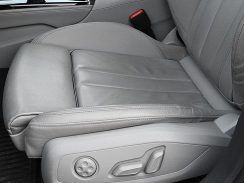 Used 2020 Audi A4 2.0T Premium Plus w/ Premium Plus Package image 25