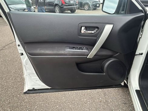 Used 2013 Nissan Rogue S AWD/4WD image 14