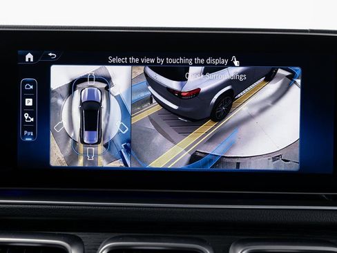 Certified 2026 Mercedes-Benz GLS 450 4MATIC image 24
