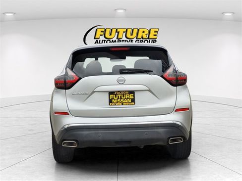 Used 2023 Nissan Murano S image 8