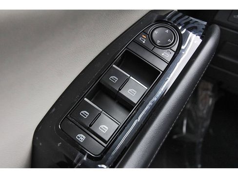 New 2026 MAZDA MAZDA3 2.5 S Sedan w/ Preferred Pkg FWD image 19