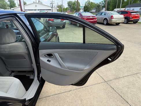 Used 2007 Toyota Camry SE image 15