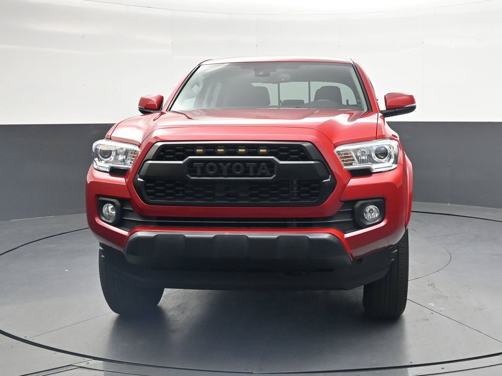 Used 2022 Toyota Tacoma SR5 w/ Technology Package RWD image 13