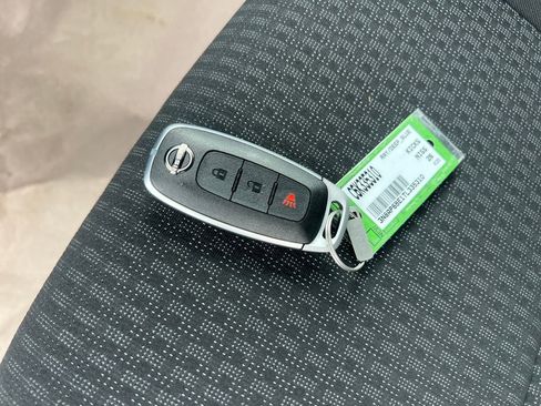 New 2026 Nissan Kicks S image 28