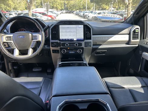 Used 2022 Ford F250 Lariat w/ Black Appearance Package image 22