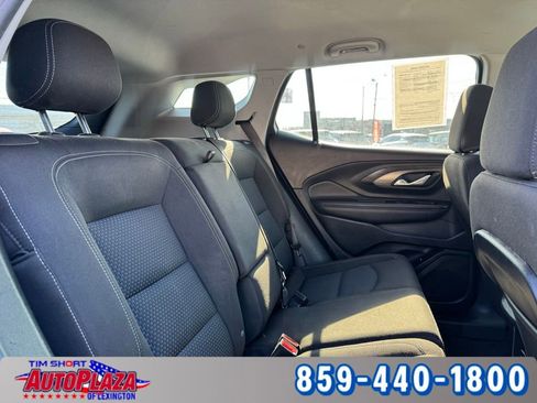 Used 2023 GMC Terrain SLE w/ Driver Convenience Package image 39
