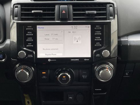 Used 2024 Toyota 4Runner TRD Off-Road image 17