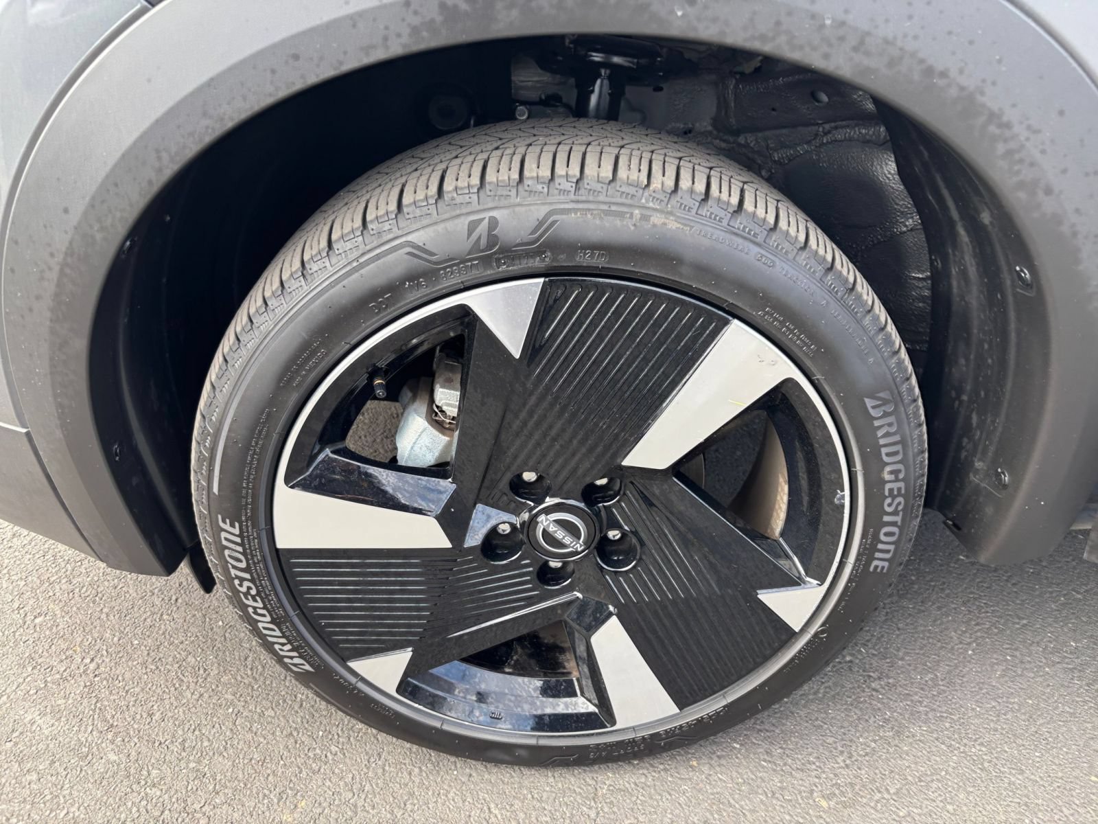 Used 2026 Nissan Kicks SR AWD/4WD image 28