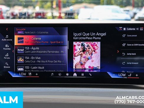 Used 2025 BMW i4 xDrive40i w/ Parking Assistance Package image 39