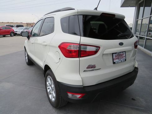 Used 2020 Ford EcoSport SE w/ SE Convenience Package image 5
