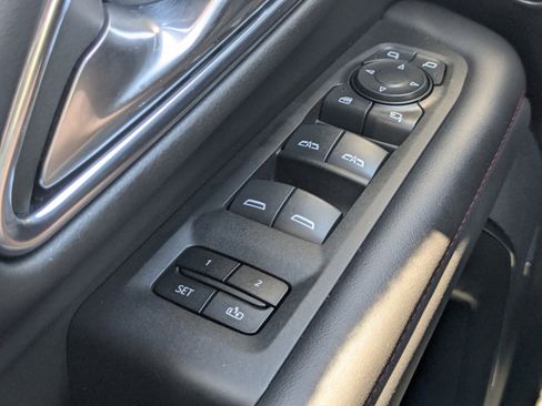 Used 2022 Chevrolet Tahoe RST w/ Luxury Package RWD image 23