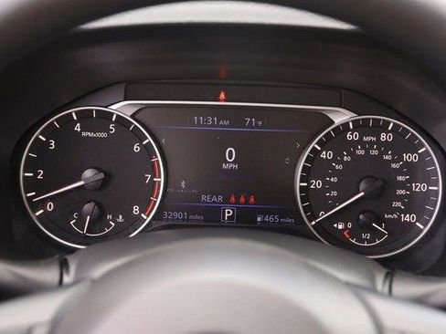 Used 2024 Nissan Altima 2.5 SV FWD image 13