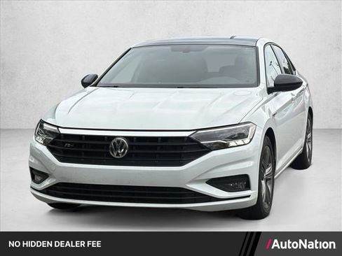 Used 2021 Volkswagen Jetta R-Line FWD image 1