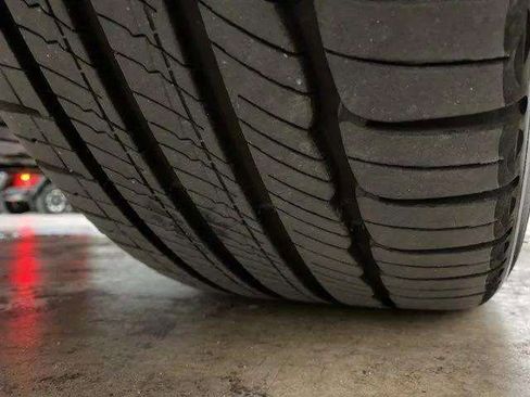 Used 2025 Volvo XC40 B5 Plus image 97