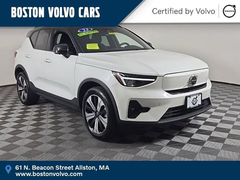 Certified 2023 Volvo XC40 Recharge Plus AWD/4WD image 1