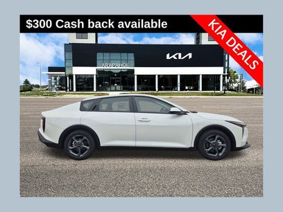 New 2026 Kia K4 LXS