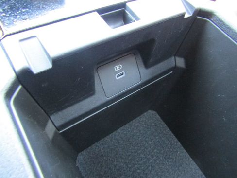 Used 2025 Mitsubishi Outlander SEL AWD/4WD image 38