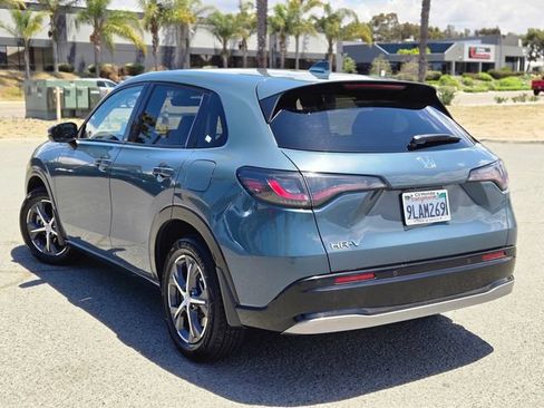 Used 2024 Honda HR-V EX-L image 11