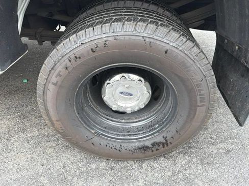 Used 2024 Ford F350 XLT w/ 360-Degree Camera Package AWD/4WD image 17