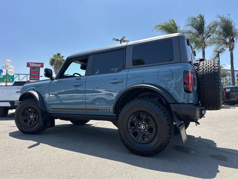 Used 2021 Ford Bronco First Edition image 3