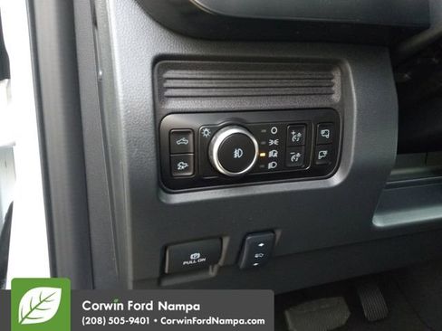 New 2026 Ford F250 Lariat w/ Chrome Package image 13