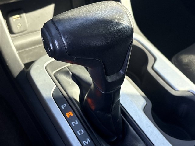 Used 2016 Chevrolet Colorado LT w/ LT Convenience Package AWD/4WD image 15