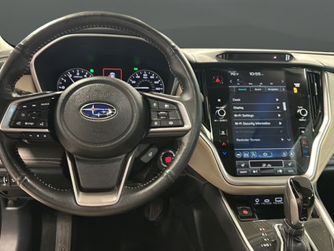 Used 2025 Subaru Outback Limited AWD/4WD image 11