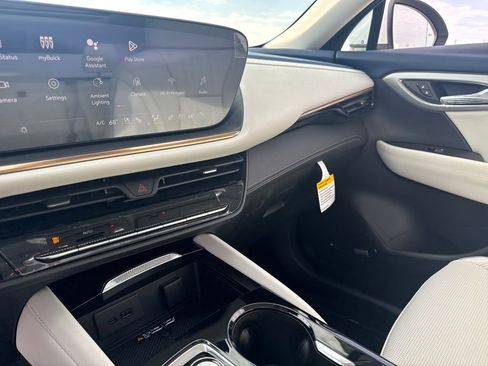 New 2026 Buick Envision Avenir image 22