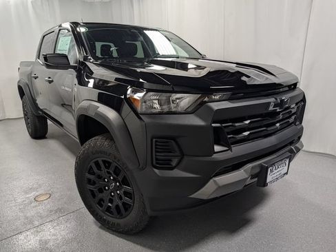 New 2026 Chevrolet Colorado Trail Boss AWD/4WD image 2