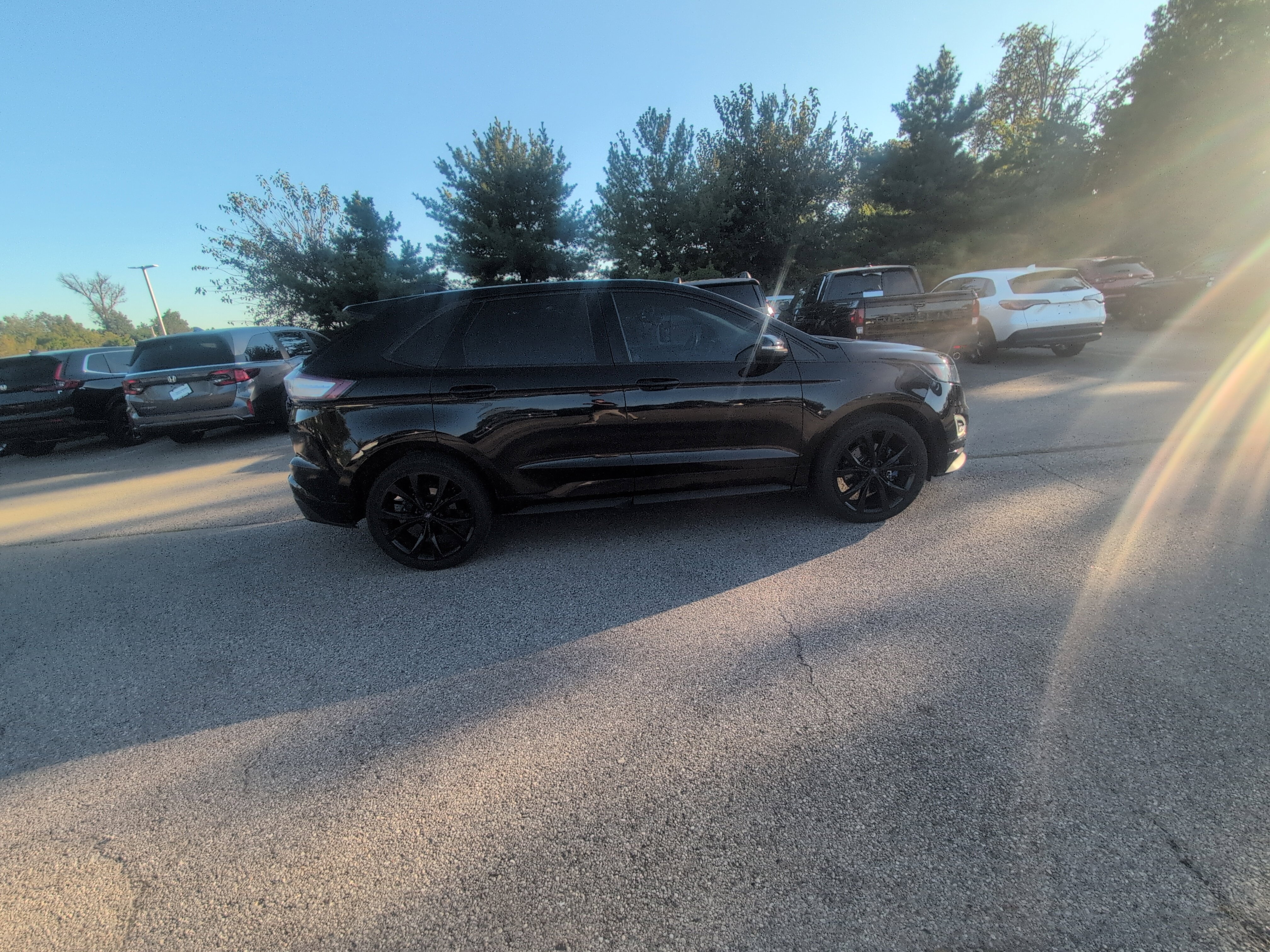 Used 2017 Ford Edge Sport w/ Equipment Group 401A AWD/4WD image 23