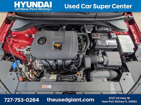 Used 2020 Hyundai Elantra Limited FWD image 13