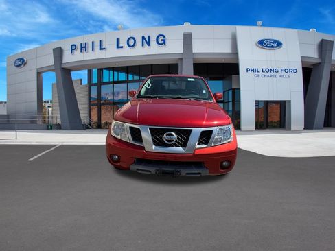 Used 2018 Nissan Frontier PRO-4X AWD/4WD image 9