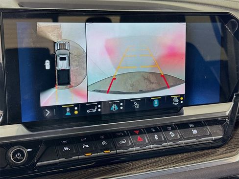 Used 2023 Chevrolet Silverado 1500 LT Trail Boss w/ LT Trail Boss Premium Package image 12