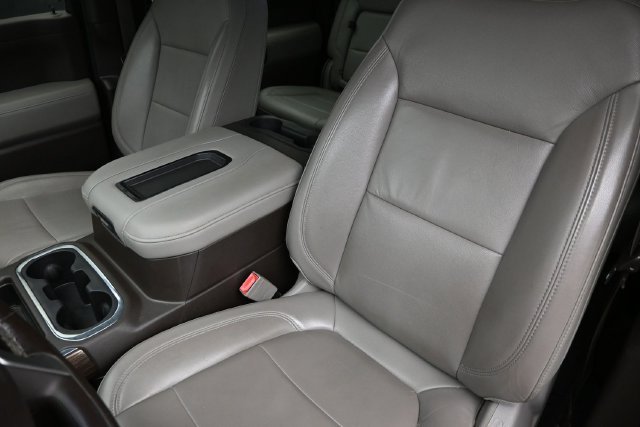 Used 2019 Chevrolet Silverado 1500 RST AWD/4WD image 17