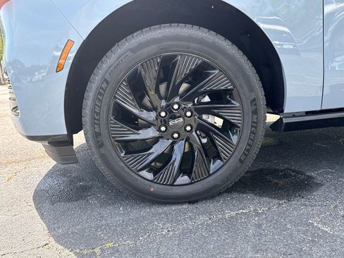 New 2026 Lincoln Navigator Reserve w/ Jet Appearance Package AWD/4WD image 15