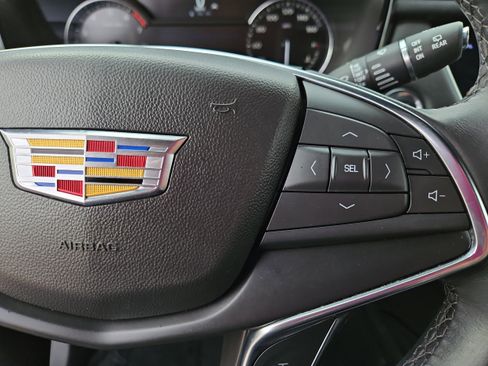 Used 2020 Cadillac XT5 Luxury image 20