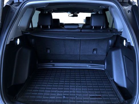 Used 2018 Honda CR-V Touring image 30