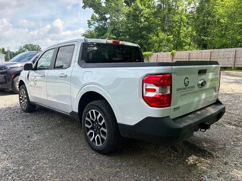 Used 2024 Ford Maverick Lariat AWD/4WD image 2