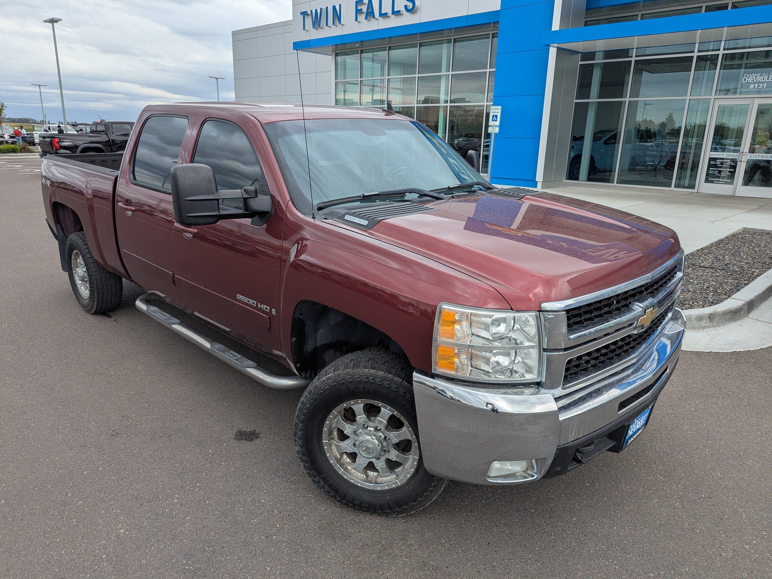 Used 2008 Chevrolet Silverado 2500 LTZ AWD/4WD image 3