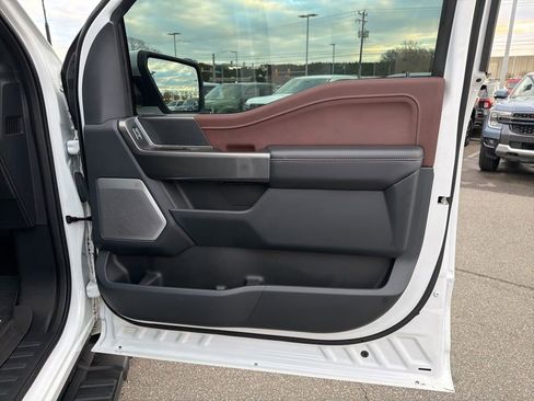 Certified 2022 Ford F150 Lariat w/ Equipment Group 502A High image 22