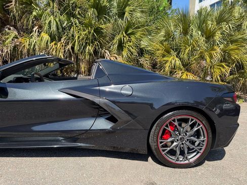 Used 2023 Chevrolet Corvette Stingray Premium Conv RWD image 4