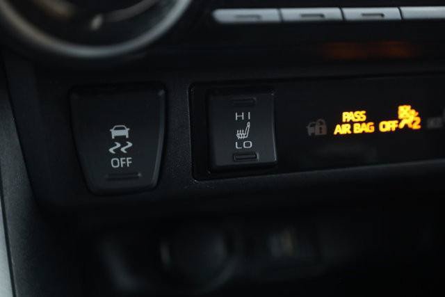 Certified 2025 Toyota RAV4 XLE w/ Weather Package AWD/4WD image 17