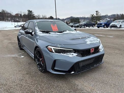 Used 2024 Honda Civic Type R image 6