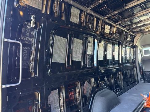 Used 2025 Mercedes-Benz Sprinter 2500 image 14