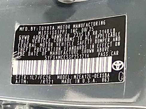 Used 2025 Toyota Corolla SE image 30