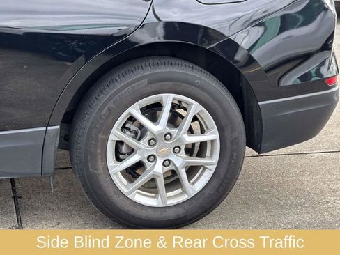 Used 2023 Chevrolet Equinox LS w/ LS Convenience Package image 6