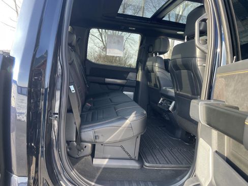 Used 2023 Ford F350 Platinum image 24