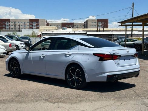 Used 2024 Nissan Altima 2.5 SR FWD image 5